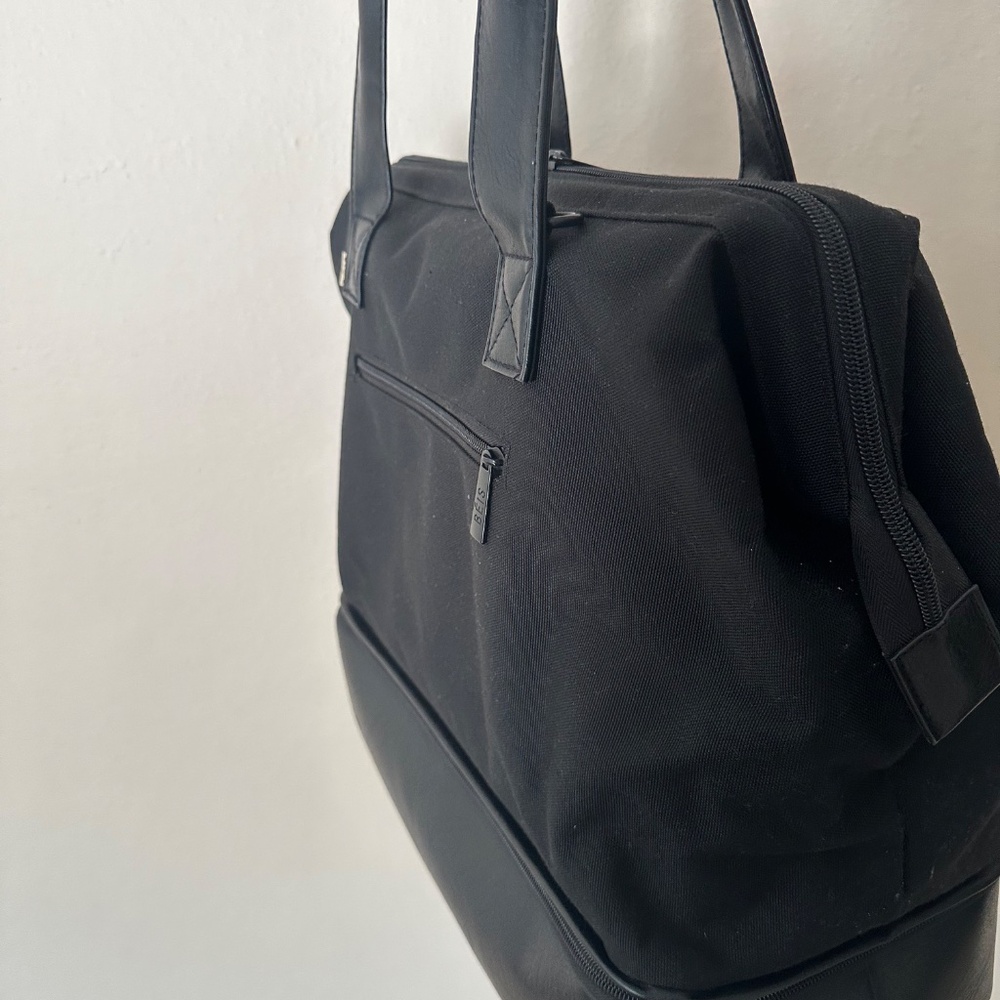 BEIS The Convertible Mini-Weekender in Black - Picture 11 of 12